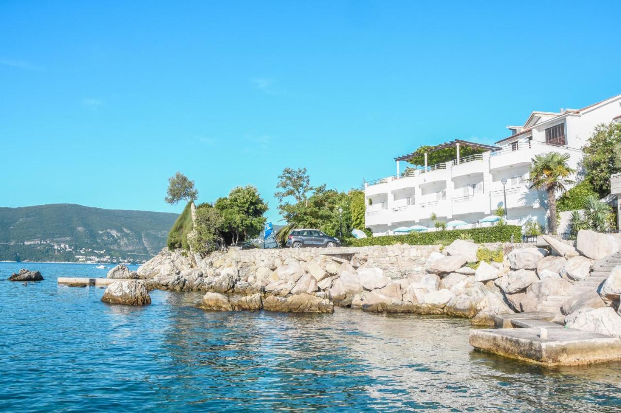 Hotel Perla - Annexes Херцег Нови Екстериор снимка