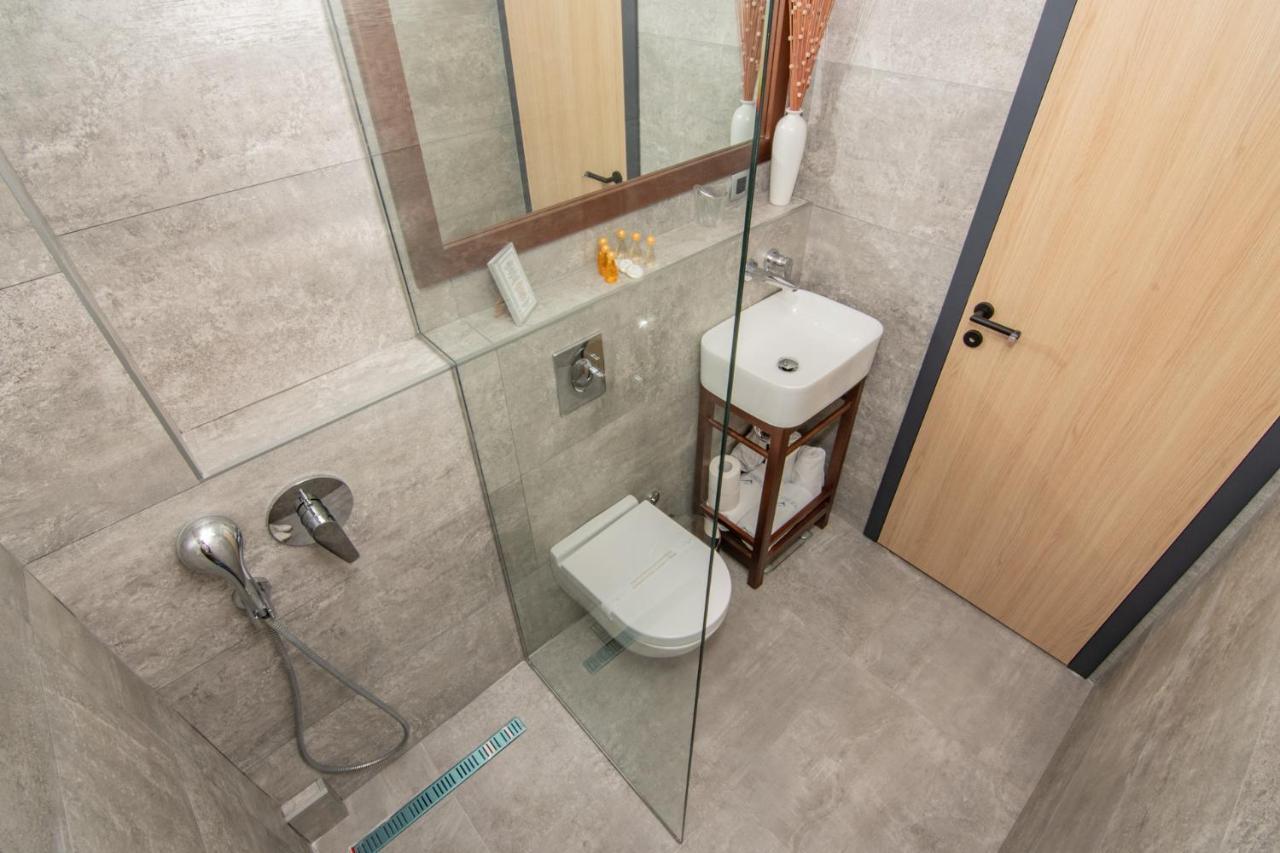 Hotel Perla - Annexes Херцег Нови Екстериор снимка